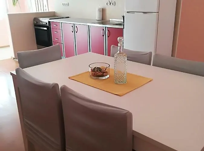 Rosanda Apartman *