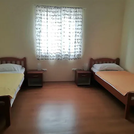 Rosanda Apartmán *